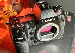 Panasonic LUMIX S1