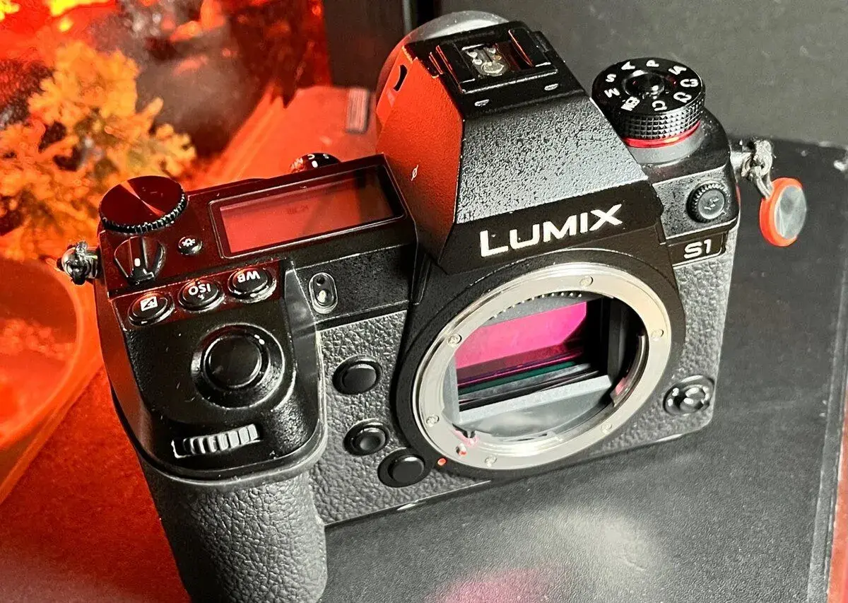 Panasonic LUMIX S1