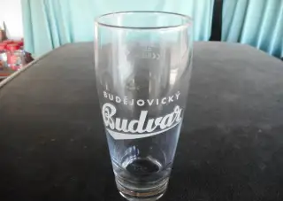 Sklo vysoké Budvar