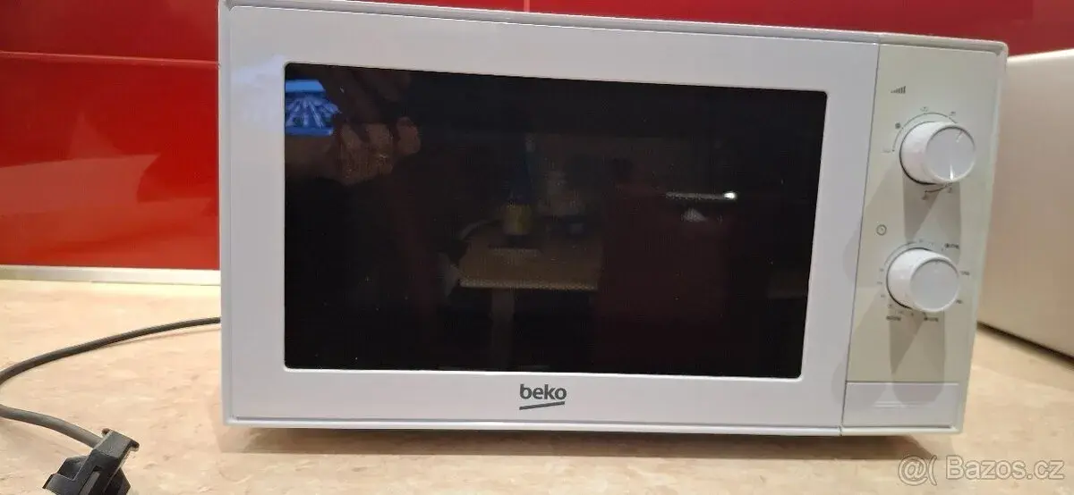 Mikrovlnná trouba Beko