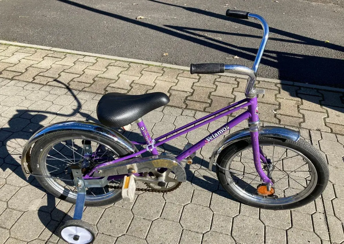 Dětské kolo Velamos 16“ | nové sedlo | nová pomocná kolečka