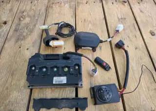Řídící jednotka controler kontroler Niu N1s civic