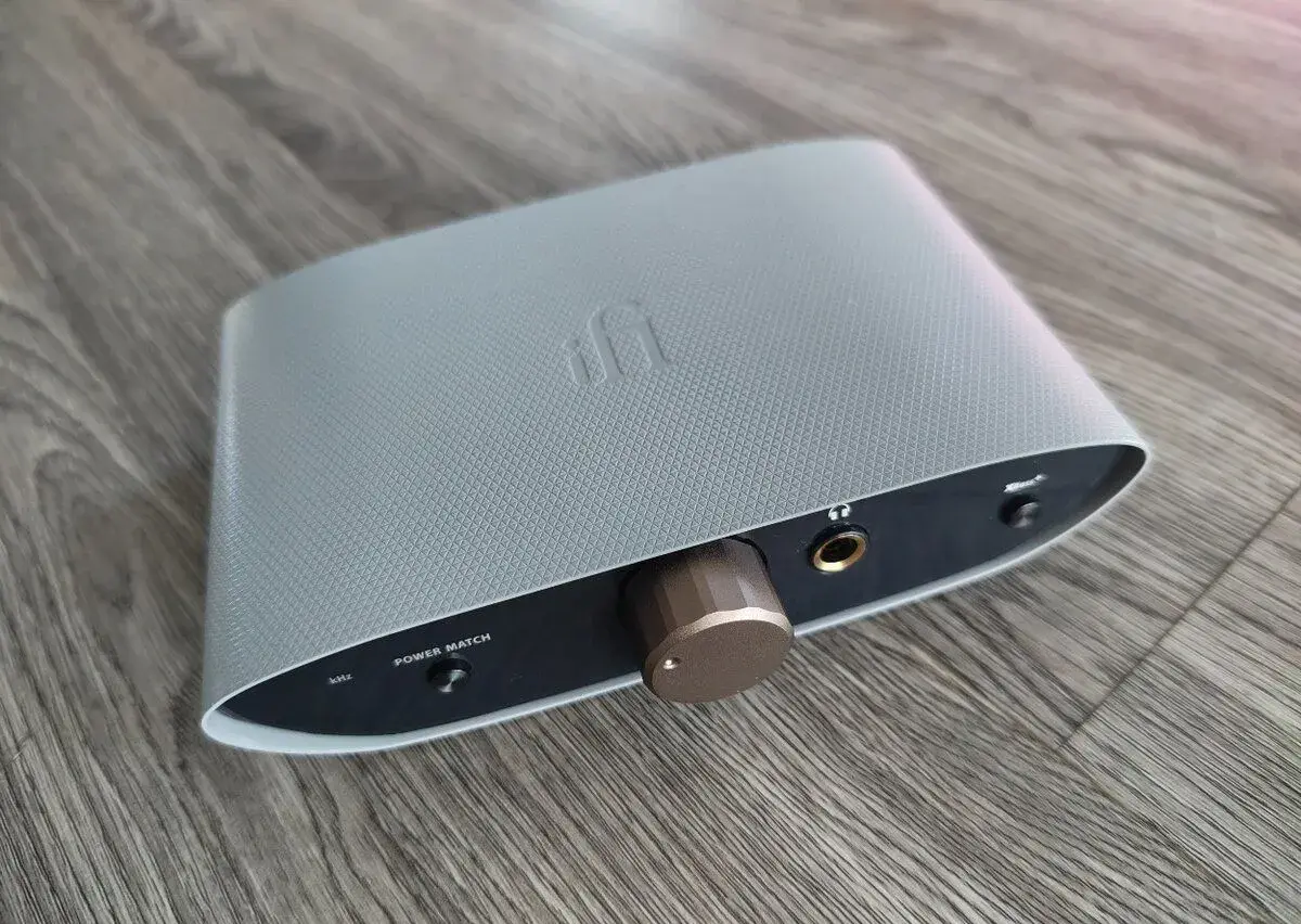 Sluchátkový zesilovač a DAC k PC iFi Zen Air DAC