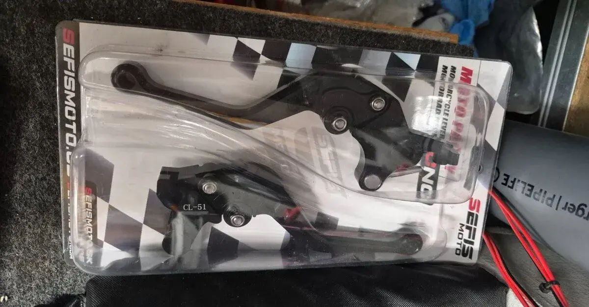 Kratší páčky pro CFMOTO 450MT