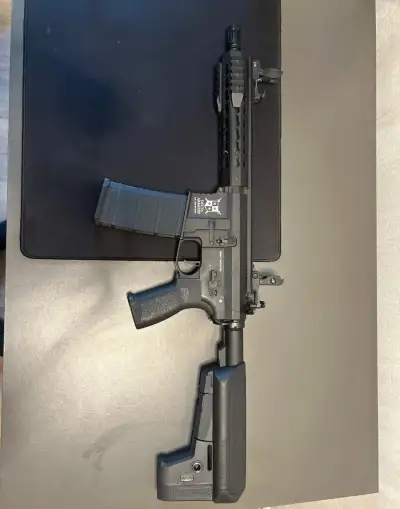Elektrická airsoftová zbraň