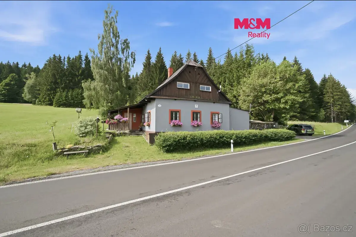 Prodej chalupy, 181 m², Stará Ves