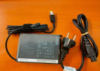 Lenovo Slim 135W AC Adapter