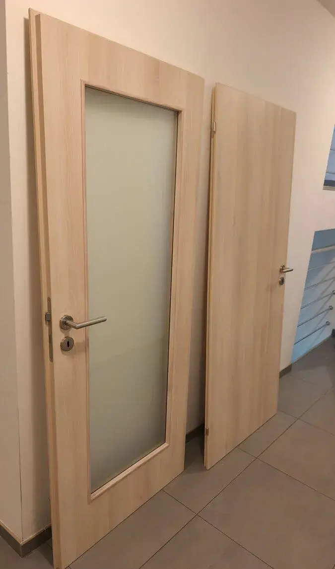 Sada 6 ks interiévých dveří