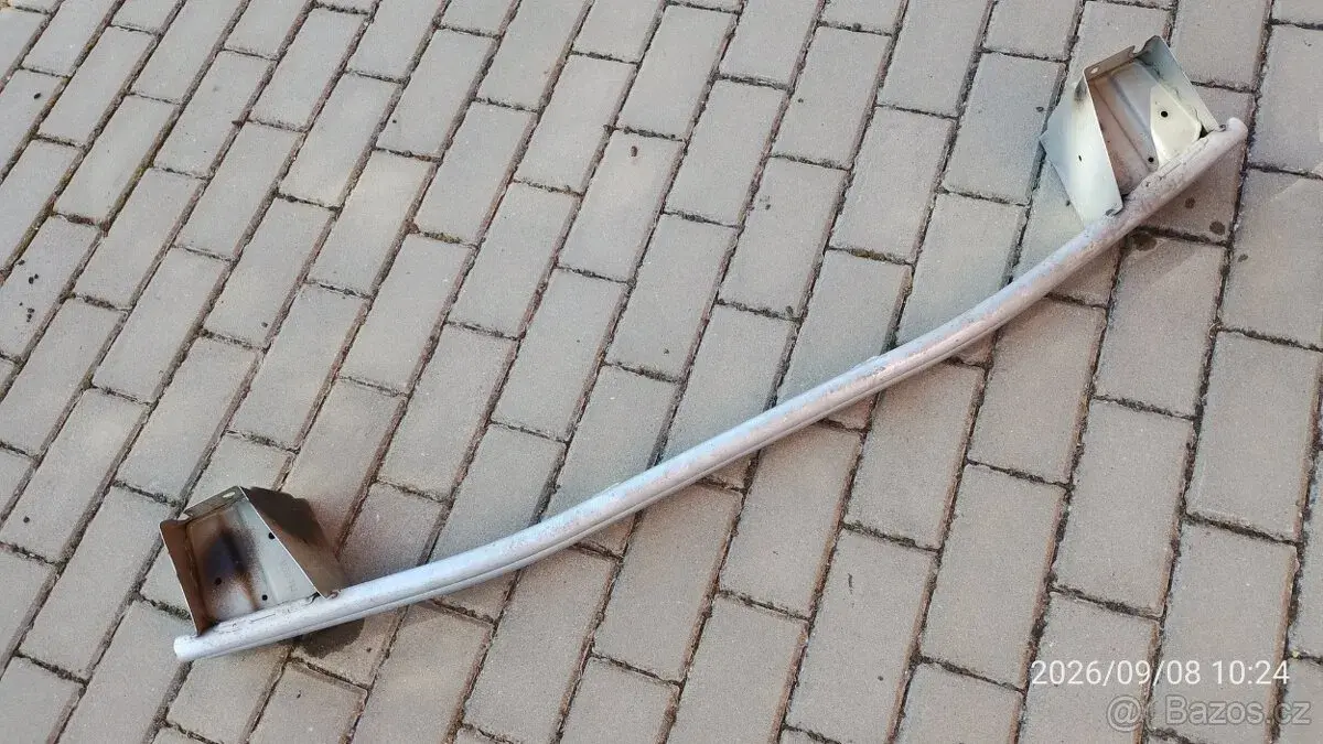 Výztuha zadního nárazníku