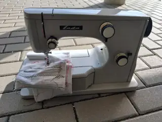 Šicí stroj Lada - dobrý stav