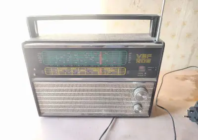 Tranzistorové rádio VEF 206