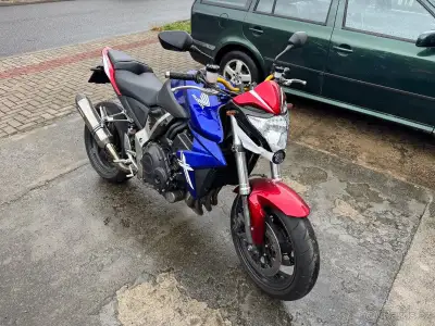 Honda CB1000r