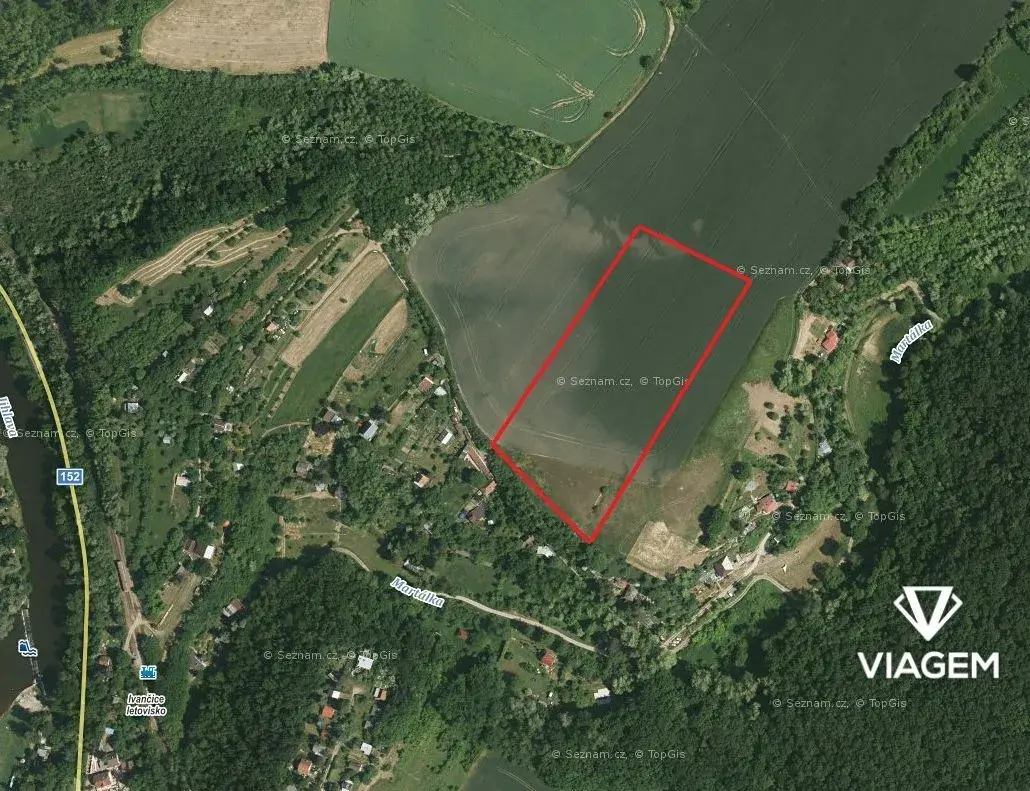 Pole 23 846 m², Podíl 27 % o výměře 6 427 m²