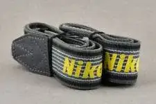 Nikon popruh na zrcadlovku-originál,kvalitní,nový