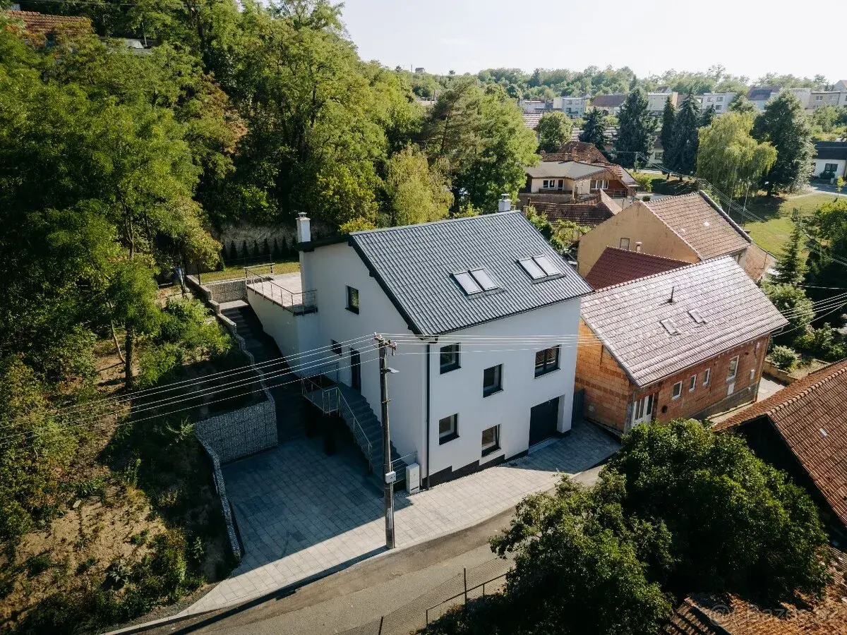 Prodej rodinného domu 222 m² v Šitbořicích
