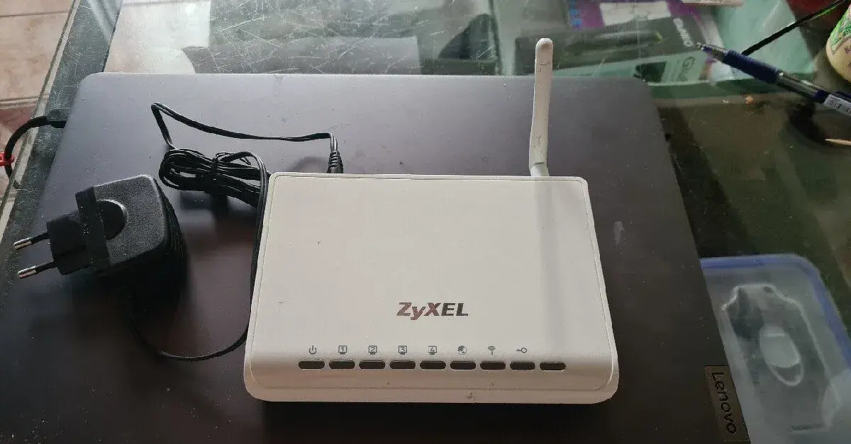 Zyxel NBG-416N. Plně funkční