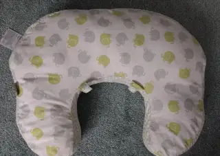 Kojící polštář Ingenuity