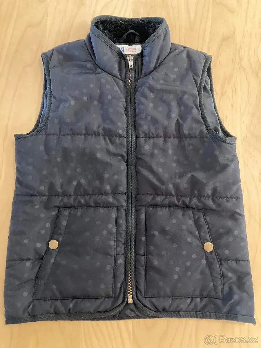 Dívčí černá vesta H&M vel. 122/128