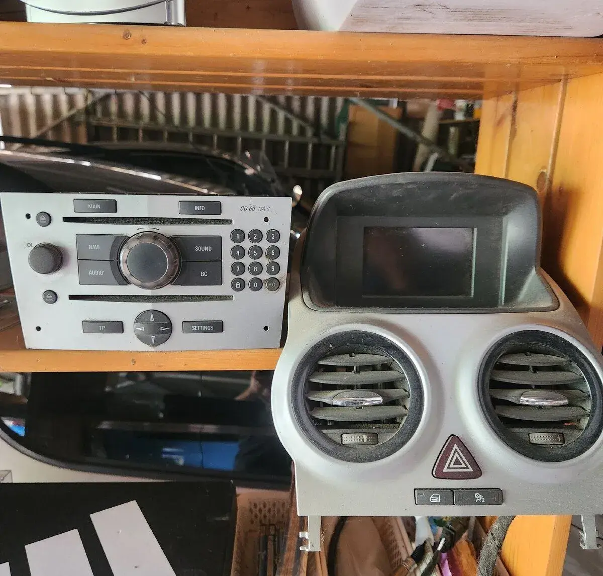 OPEL CORSA NAVI 60 CD AUTORADIO