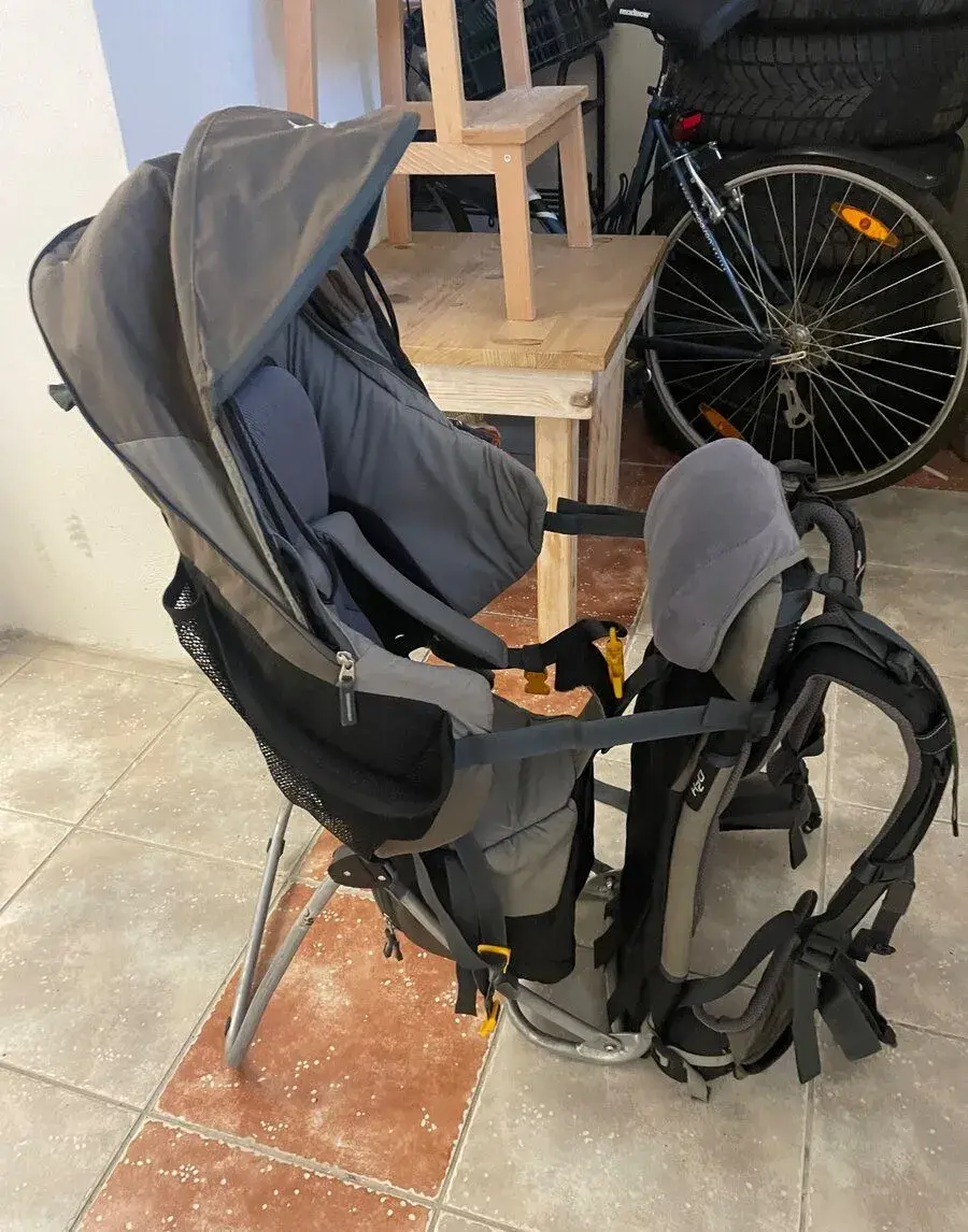 Turistická krosna Deuter Kid Comfort III
