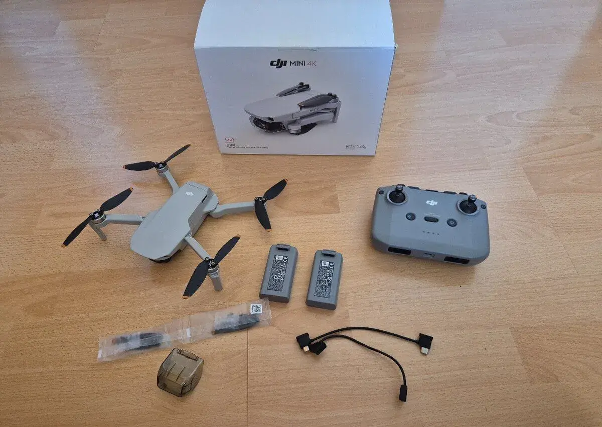 Dron DJI MINI 4K