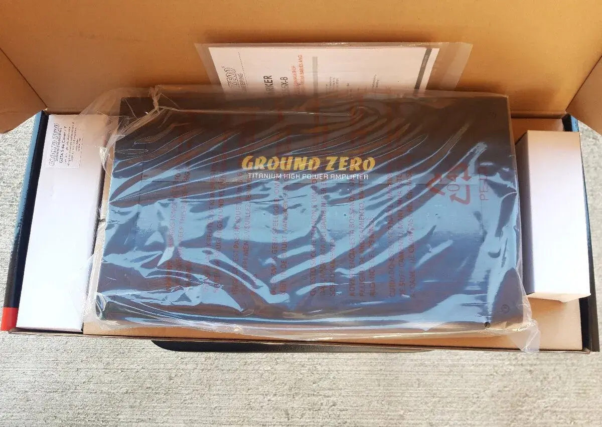 GROUND ZERO TITANIUM - zosil 2x250W RMS/2Ohm,1x600W RMS/4Ohm