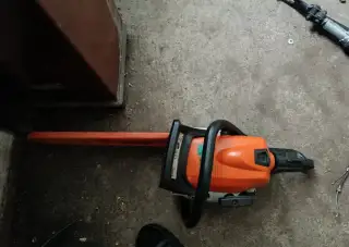 Dobrý den chtěl bych prodat motorovou pilu stihl ms181