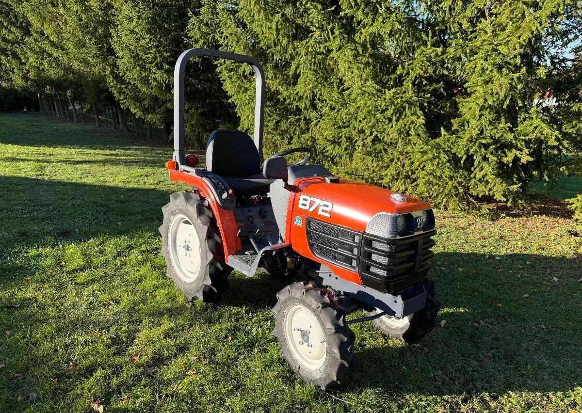 Malotraktor Kubota B72 GRANBIA Top
