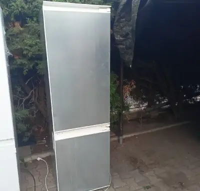Lednice s mrazákem