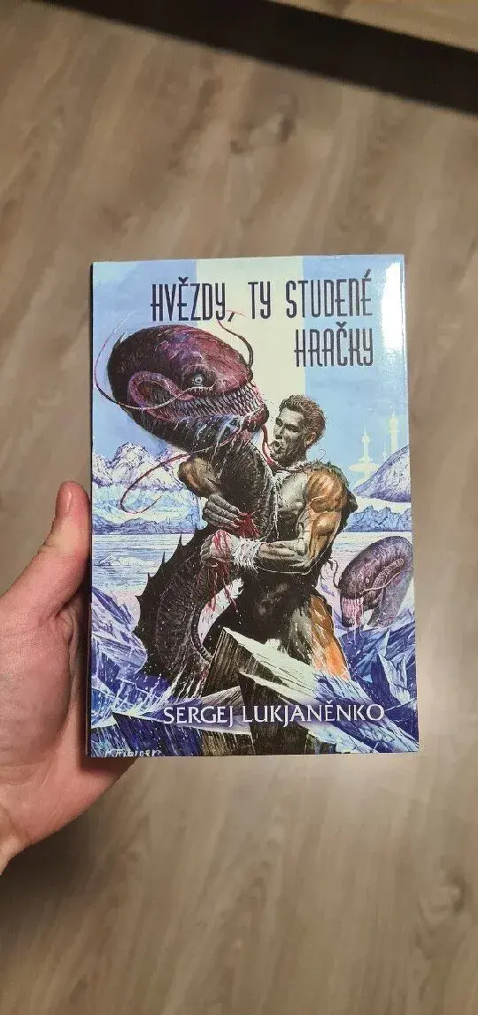 Hvězdy ty studené hračky
