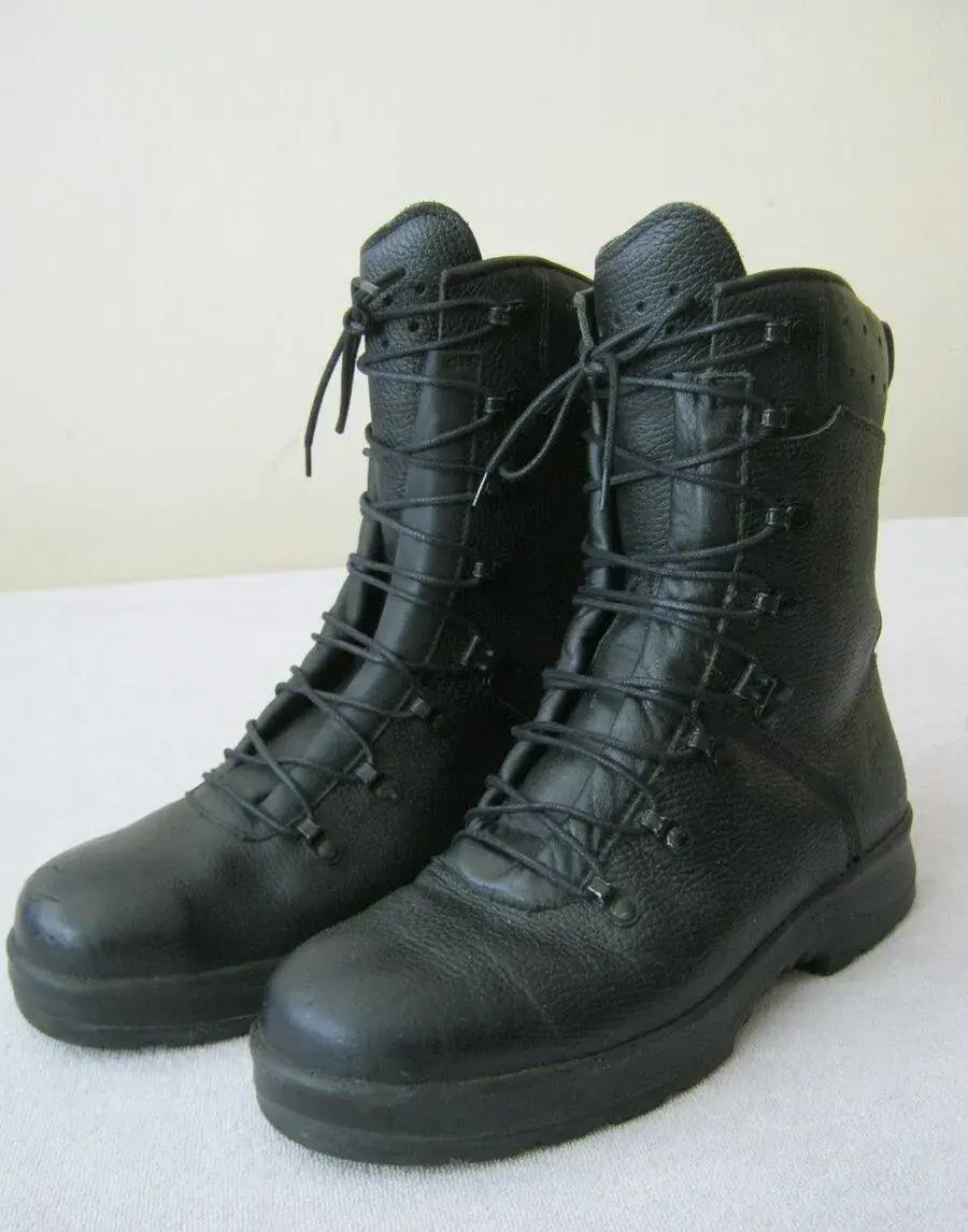Originální obuv značky HAIX,vel. 42, délka stélky 27cm
