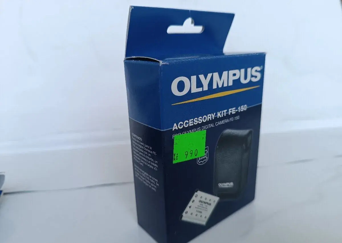 Originální příslušenství Olympus - baterie, pouzdro