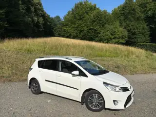 Toyota VERSO – 2014, 111 276 km