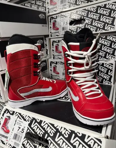 Nové snowboard boty Vans, velikost 38eur