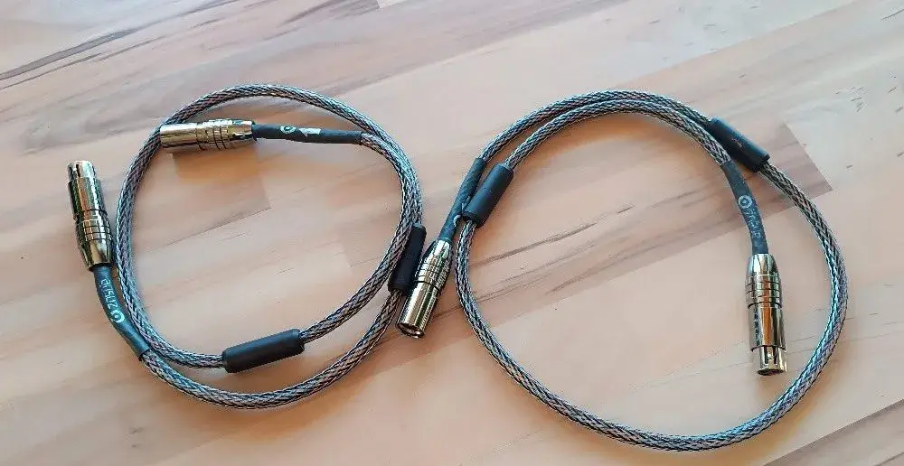 ANSUZ Diamond , 2x 1,0 m , XLR