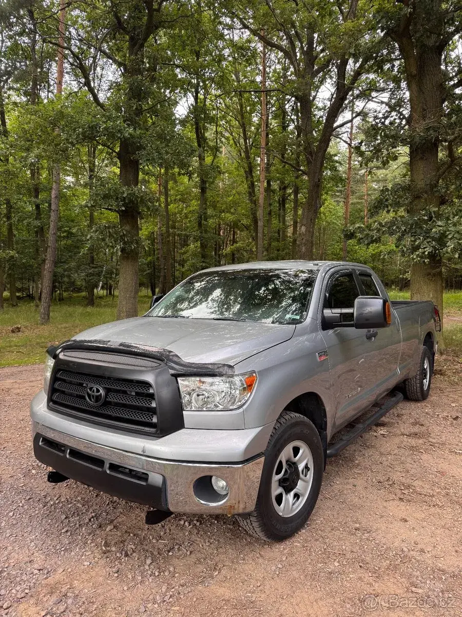 Toyota tundra