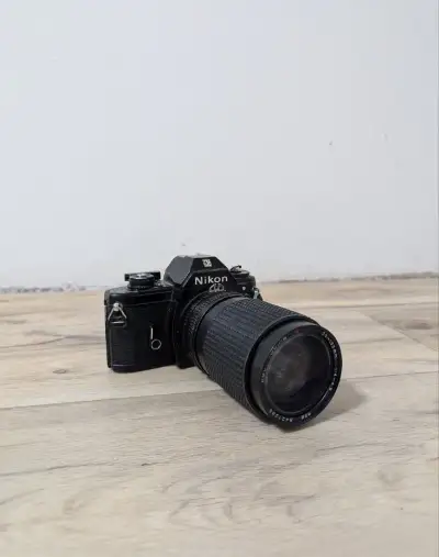 Nikon EM