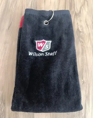 Používaný golfový ručník značky Wilson staff