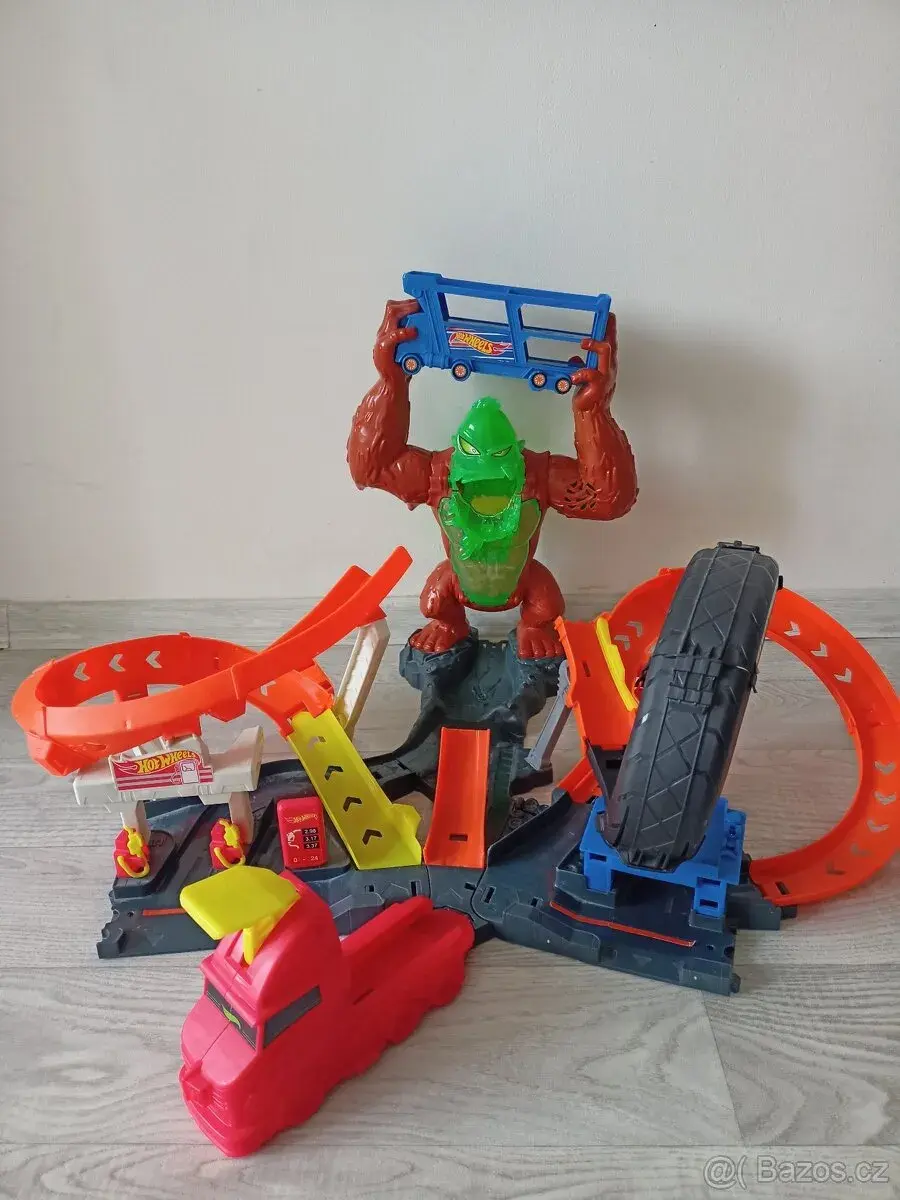 Hotwheels dráha Gorila city