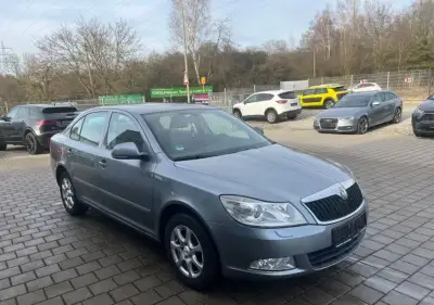 UBER BOLT TAXI PRONÁJEM FLOTILA AUTOPŮJČOVNA