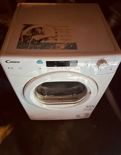 Zánovní sušička na prádlo