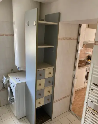 Skříňka koupelnová se zásuvkami za 500 kč