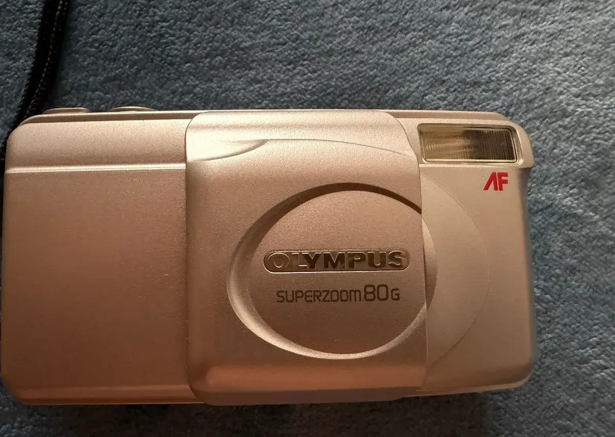 Olympus Superzoom 80g