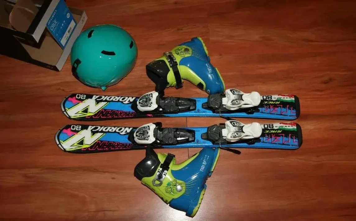 detské lyže Nordica 80 cm , lyžiarky dalbello