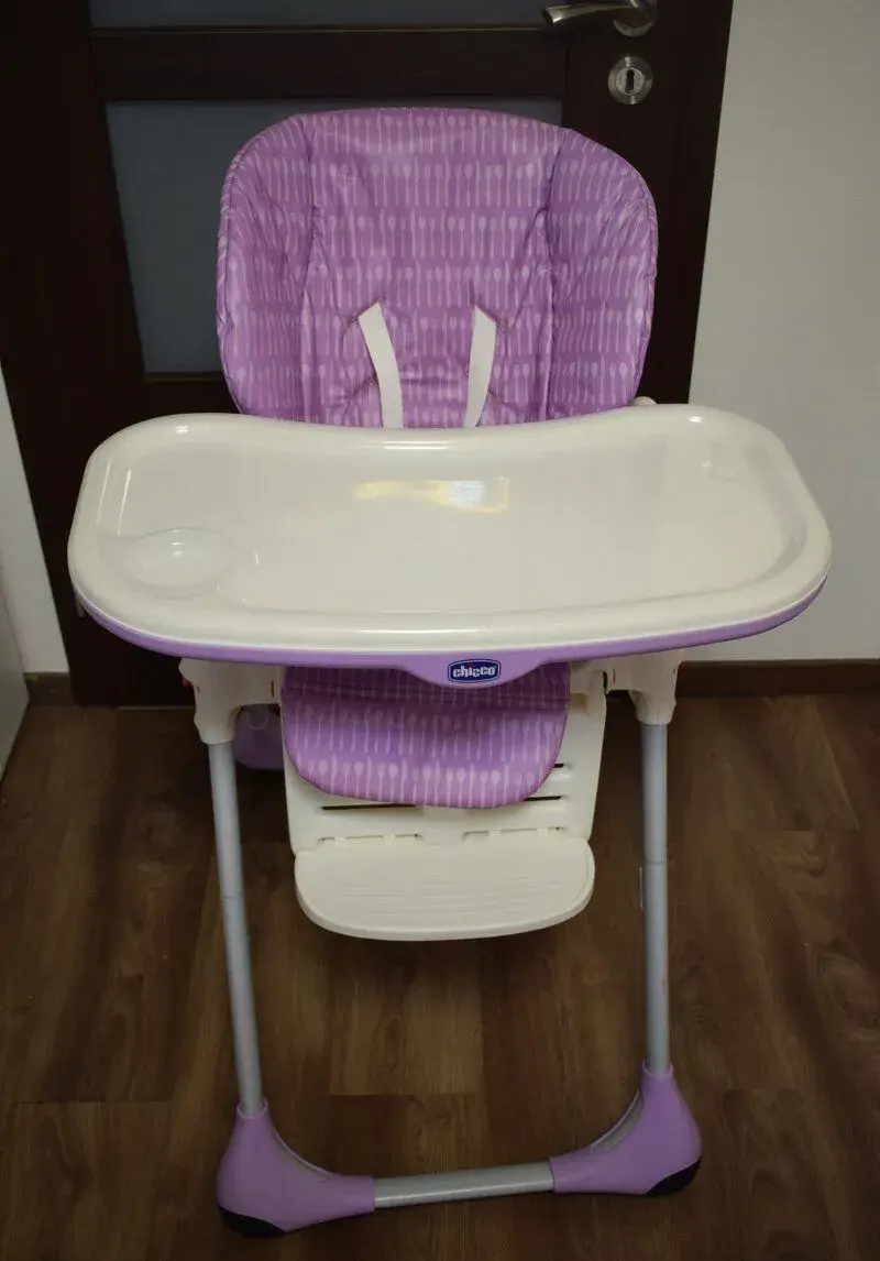jídelní židlička,koupací vanička