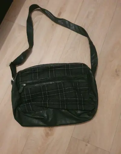 Koženkové taška