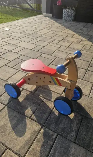 Dětské odrážedlo
