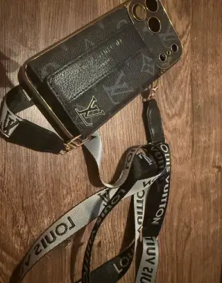 Pouzdro iPhone 17 pro max
