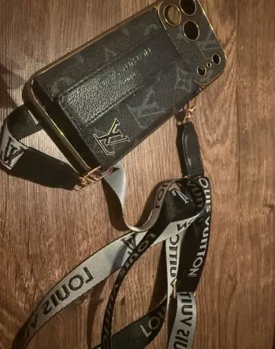 Pouzdro iPhone 17 pro max