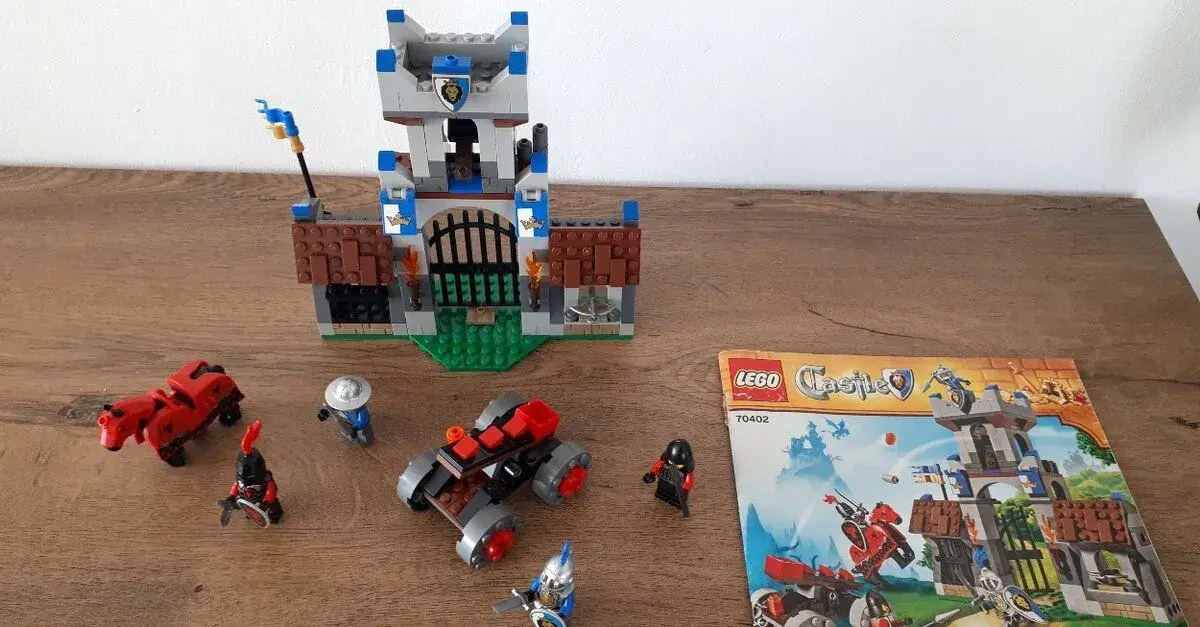 LEGO 70402 Přepadení strážnice
